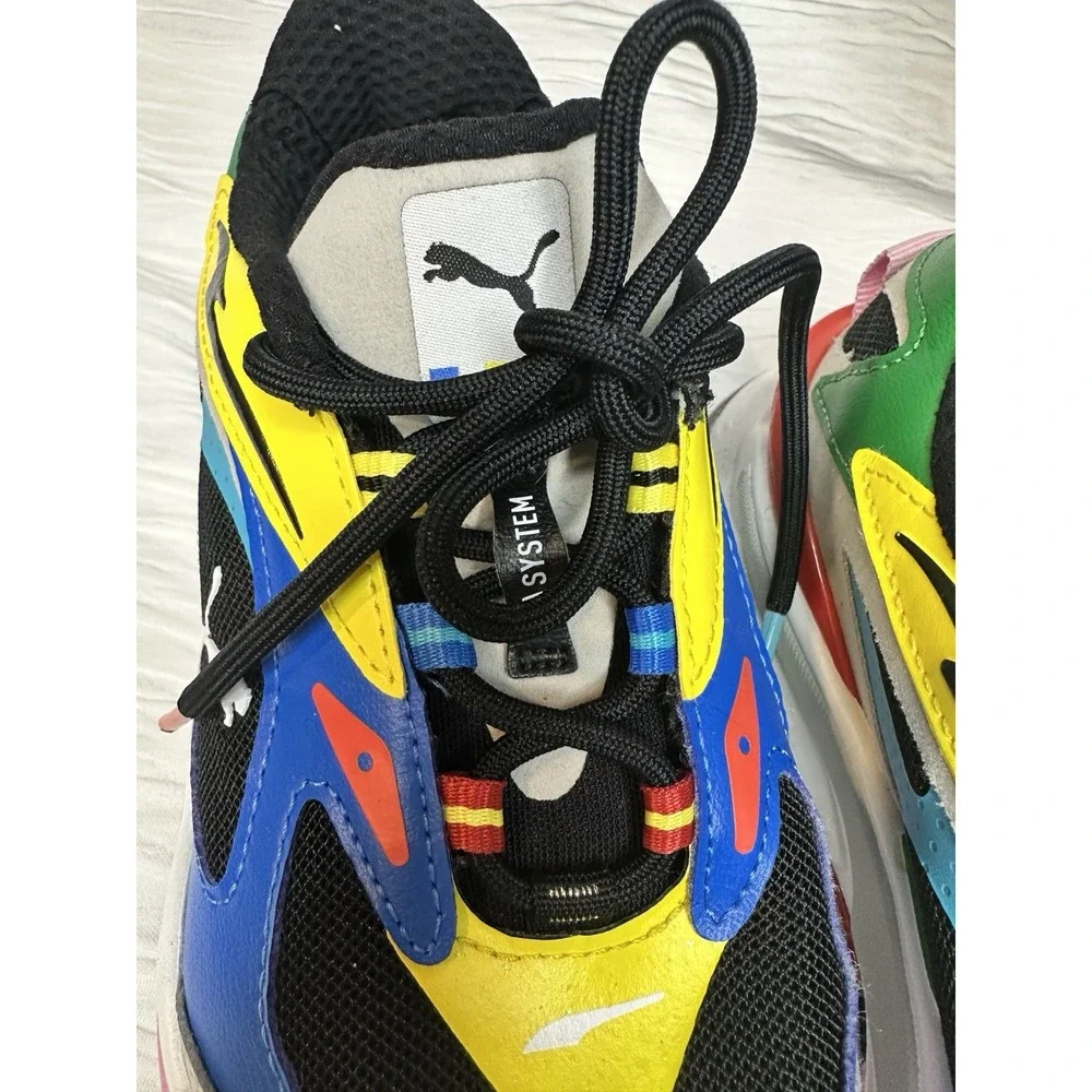 Puma RS-Fast International Flags Big Kids Size 5C Sneaker-No‎ Inside Soles